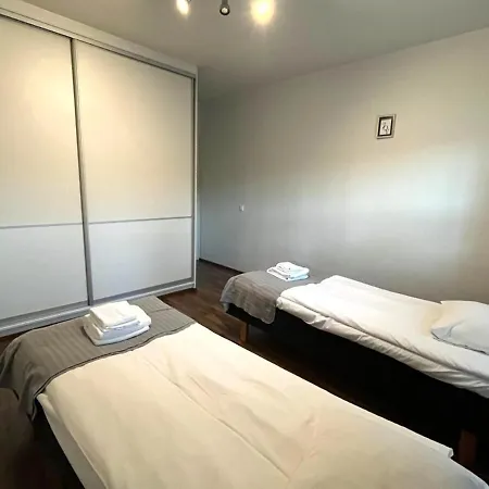 Kotimaailma - Tyylikaes 2mh Asunto, Vihti Nummela